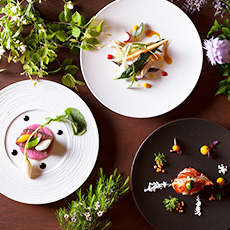 料理・引出物などの展示